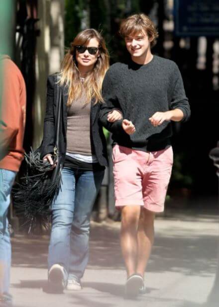 Chloe Frances Cockburn siblings Olivia Wilde and Charlie Philip Cockburn.